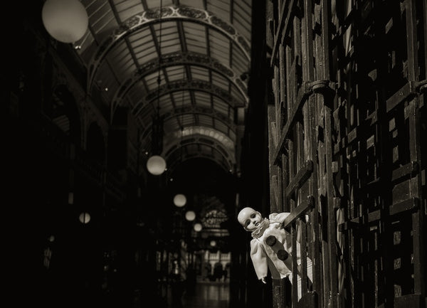 Bites & Frights: A Haunted Food Tour of Leeds